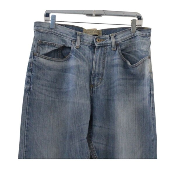 Wrangler Men's Relaxed Jeans - Light Blue - Picture 2 of 6